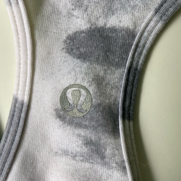 Lululemon tank top - Picture 3 of 3